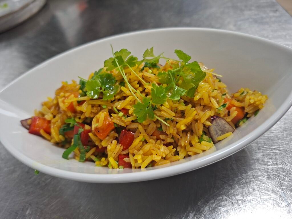 Garlic Fried Rice with Vegetables